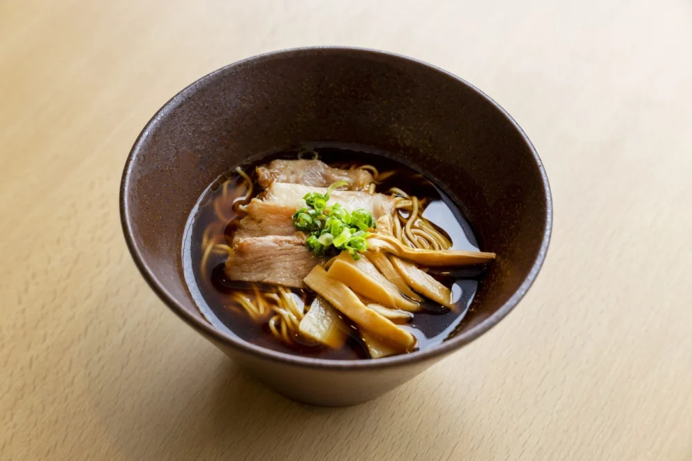 富山ブラックラーメン